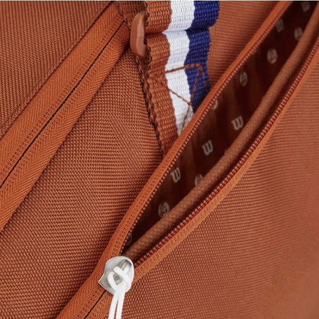 Wilson Roland Garros Team (6 Pack) Racket Bag (Clay) - 爱游戏体育-爱游戏|爱游戏官方网站