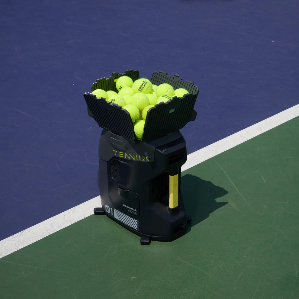Tenniix AI Tennis Robot with Voice Armband Module - Basic