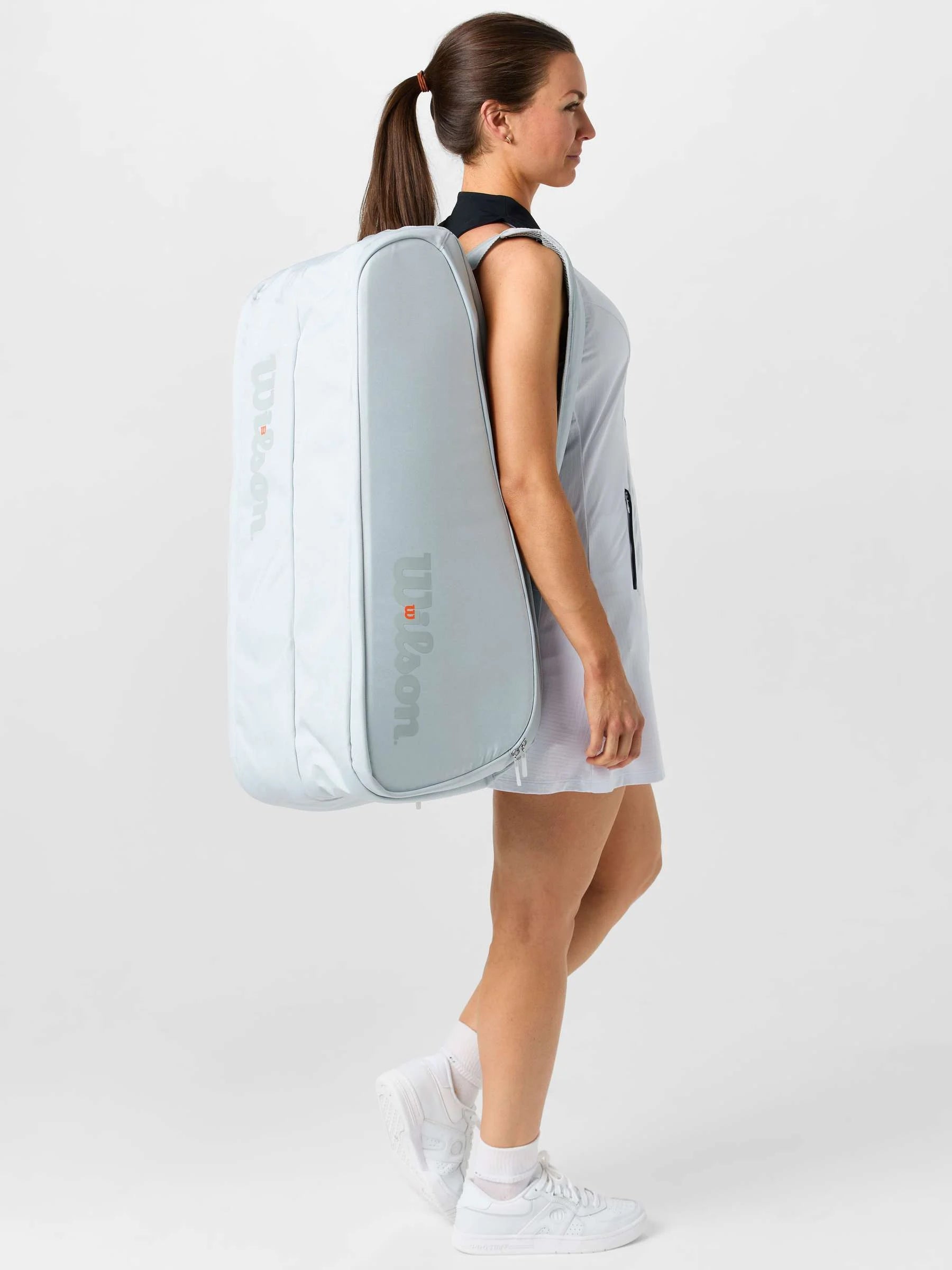 Wilson Super Tour (9 Pack) Shift Racket Bag (Artic Ice) - 爱游戏体育-爱游戏|爱游戏官方网站